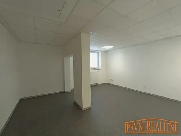 Pronájem kanceláře, Uherský Brod, Vazová, 23 m2