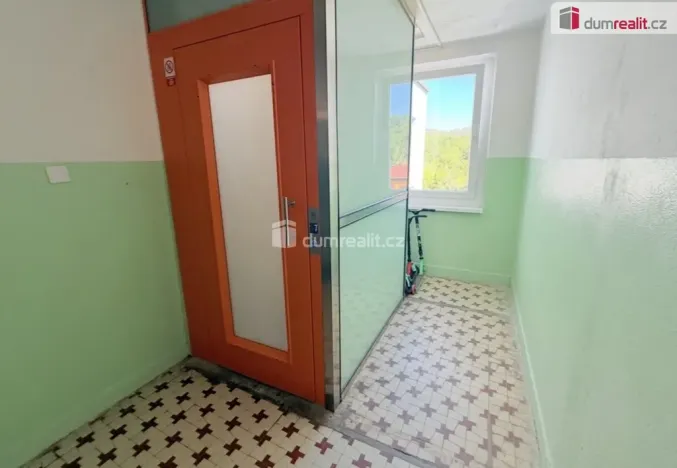 Pronájem bytu 3+1, Ústí nad Labem - Krásné Březno, Neštěmická, 68 m2