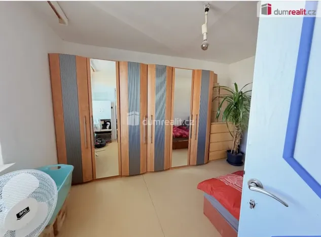 Pronájem bytu 3+1, Ústí nad Labem - Krásné Březno, Neštěmická, 68 m2