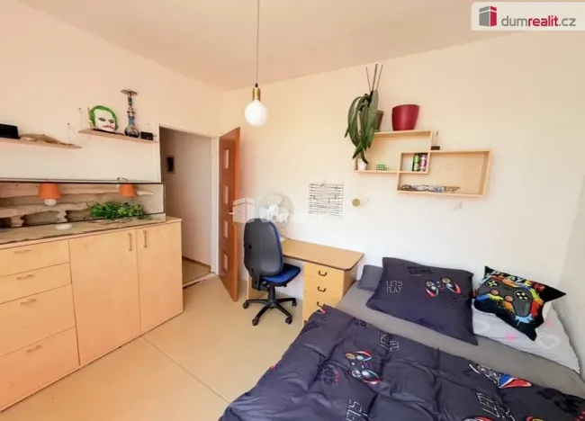 Pronájem bytu 3+1, Ústí nad Labem - Krásné Březno, Neštěmická, 73 m2