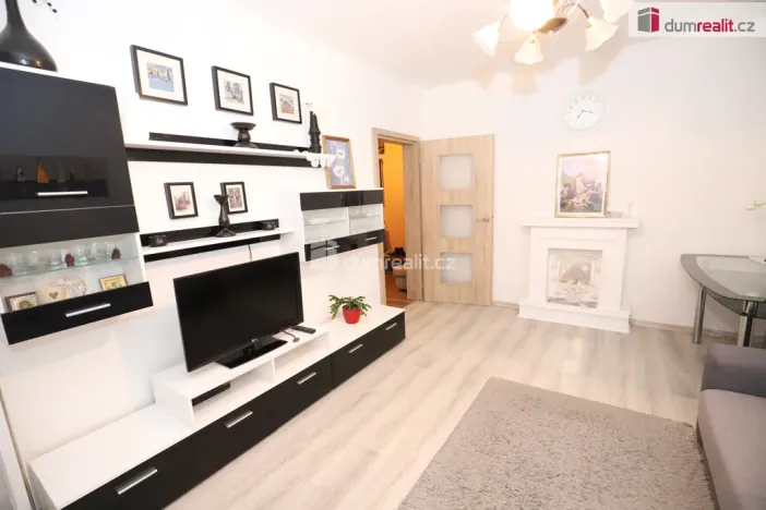 Pronájem bytu 3+1, Sokolov, Alšova, 84 m2