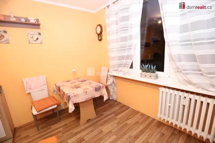 Pronájem bytu 3+1, Sokolov, Alšova, 84 m2