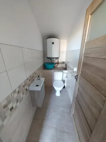 Prodej kanceláře, Lázně Bohdaneč, Škroupova, 205 m2