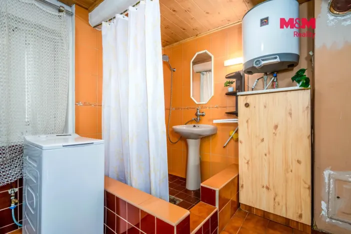 Prodej rodinného domu, Býchory, 98 m2