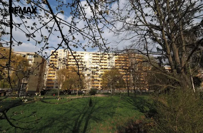 Pronájem bytu 1+kk, Hradec Králové - Nový Hradec Králové, třída Edvarda Beneše, 30 m2