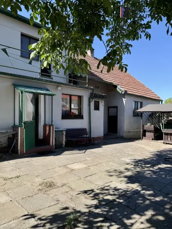 Prodej rodinného domu, Chrást, 132 m2