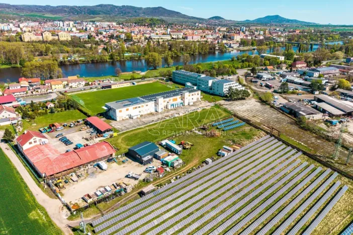 Prodej komerčního pozemku, Mlékojedy, 1000 m2