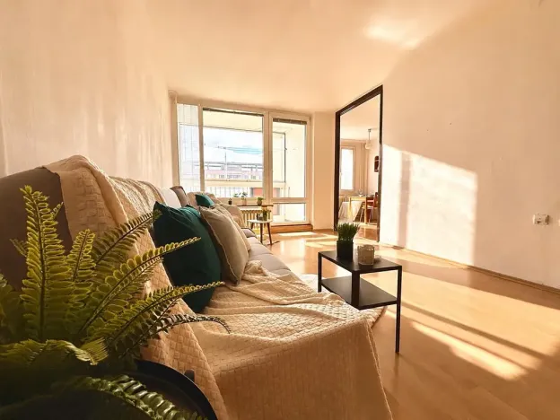 Prodej bytu 3+1, Praha - Kobylisy, Slancova, 70 m2