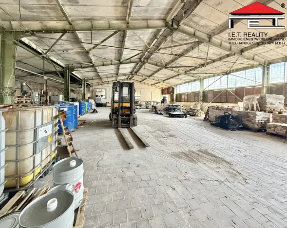 Pronájem skladu, Brno, Dukelská třída, 554 m2