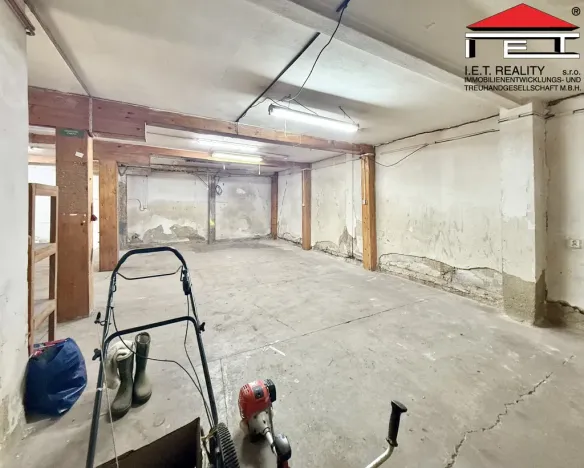 Pronájem skladu, Brno, Dukelská třída, 95 m2