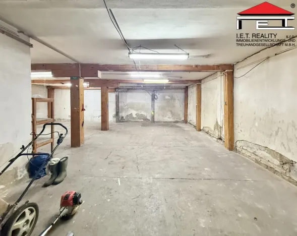 Pronájem skladu, Brno, Dukelská třída, 95 m2