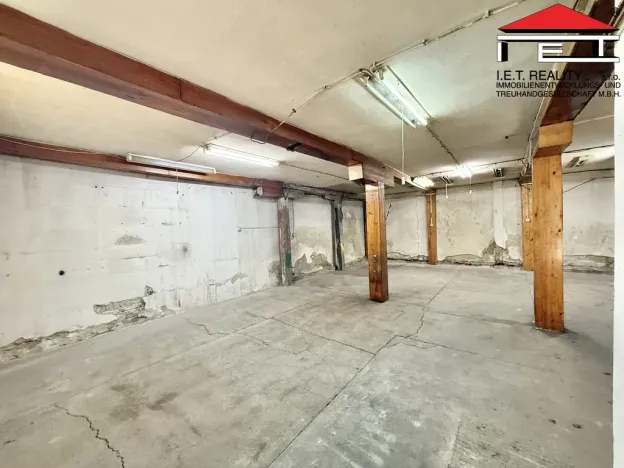Pronájem skladu, Brno, Dukelská třída, 95 m2