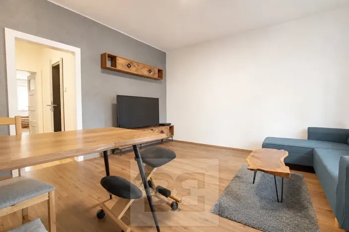 Pronájem bytu 2+1, Praha - Vršovice, Bajkalská, 58 m2