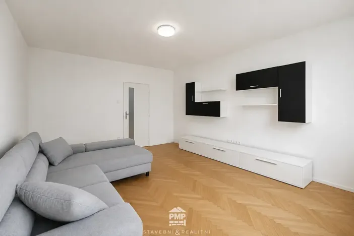 Pronájem bytu 3+1, Střelice, Ant. Smutného, 72 m2
