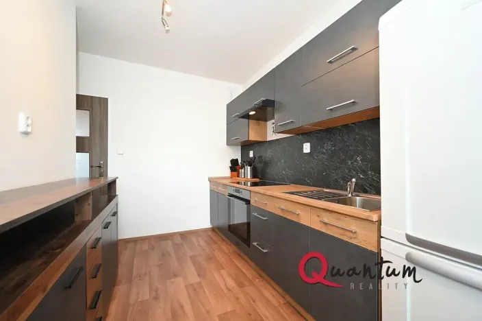 Pronájem bytu 3+1, Praha - Bohnice, Kostřínská, 70 m2