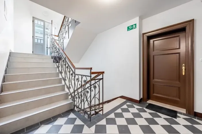 Pronájem bytu 1+kk, Praha - Karlín, Březinova, 38 m2