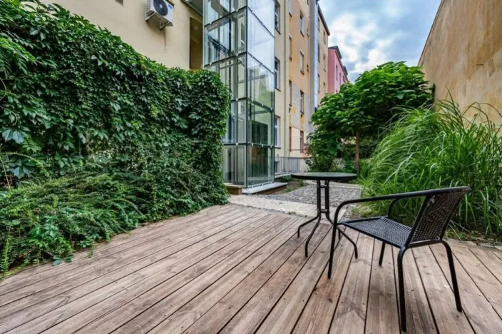 Pronájem bytu 2+kk, Praha - Karlín, Březinova, 50 m2