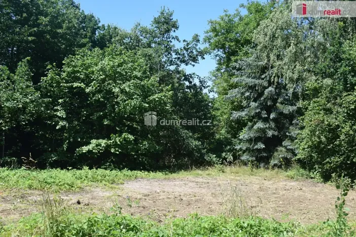 Prodej pozemku pro bydlení, Loukovec, 909 m2