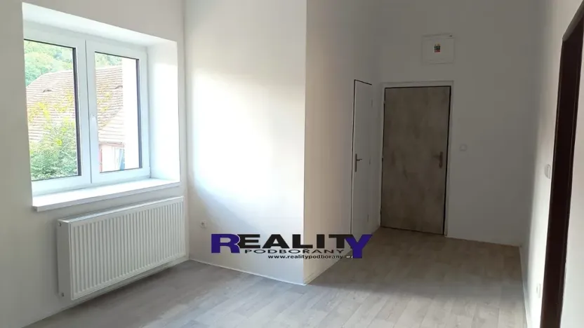 Pronájem bytu 1+1, Kryry, Hlavní, 41 m2