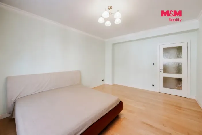 Prodej bytu 3+1, Praha - Dejvice, Mydlářka, 105 m2