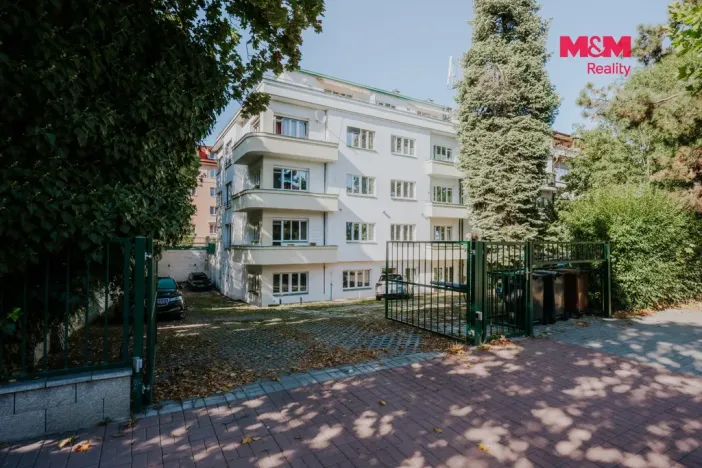 Prodej bytu 3+1, Praha - Dejvice, Mydlářka, 105 m2