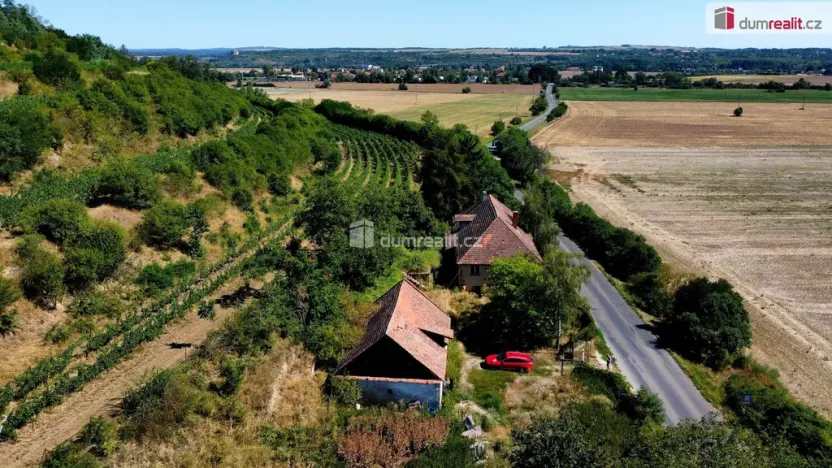 Prodej rodinného domu, Dolní Beřkovice, 337 m2
