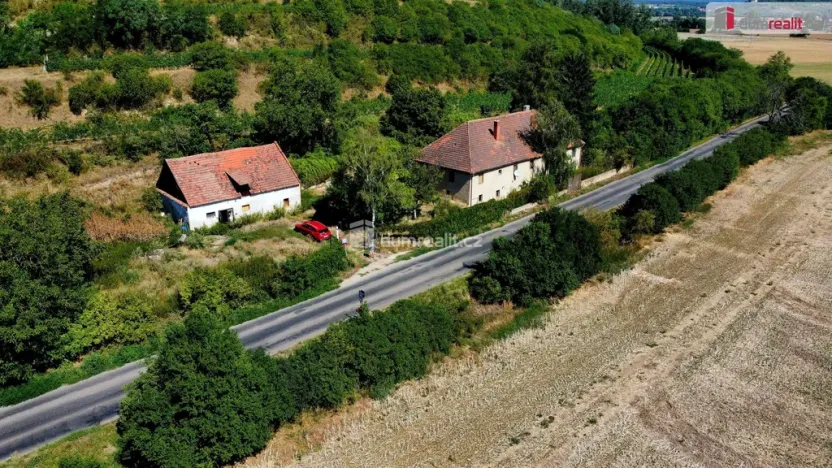 Prodej rodinného domu, Dolní Beřkovice, 300 m2