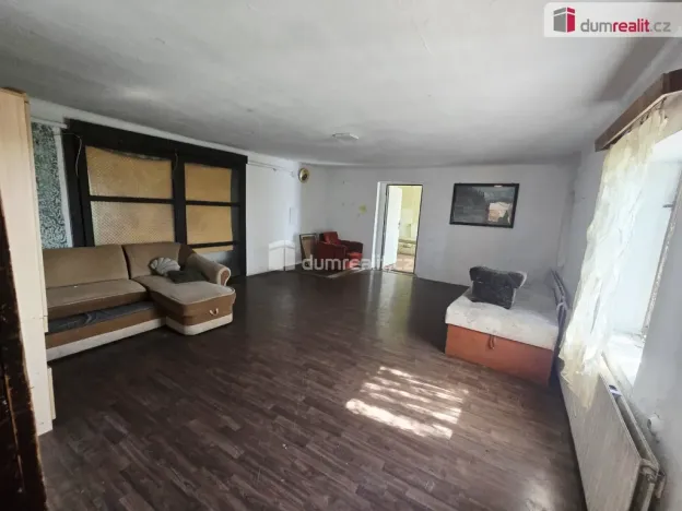 Prodej rodinného domu, Dolní Beřkovice, 300 m2