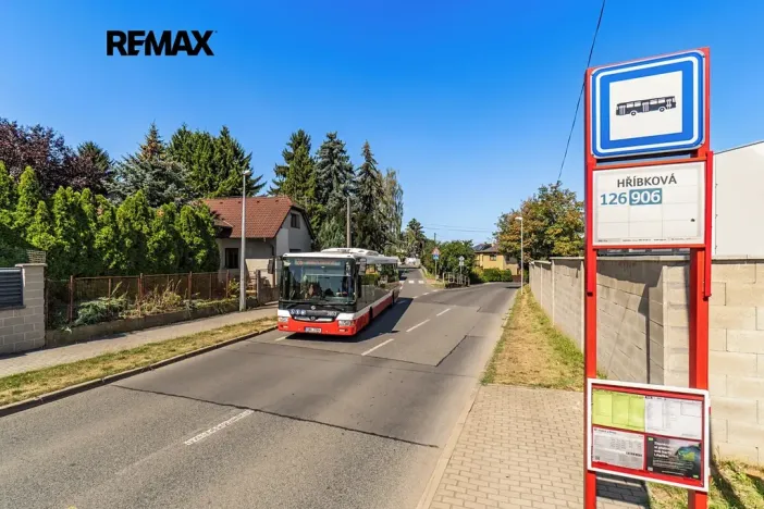 Prodej vícegeneračního domu, Praha - Pitkovice, Žampiónová, 200 m2