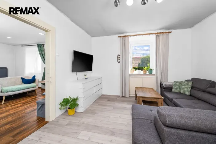 Prodej rodinného domu, Mišovice, 250 m2