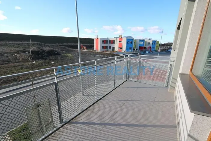 Pronájem bytu 1+kk, Praha - Hostavice, U Hostavického potoka, 39 m2
