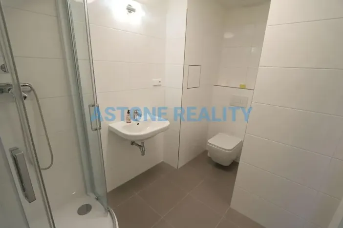 Pronájem bytu 1+kk, Praha - Hostavice, U Hostavického potoka, 39 m2