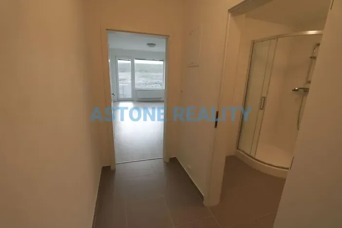 Pronájem bytu 1+kk, Praha - Hostavice, U Hostavického potoka, 39 m2