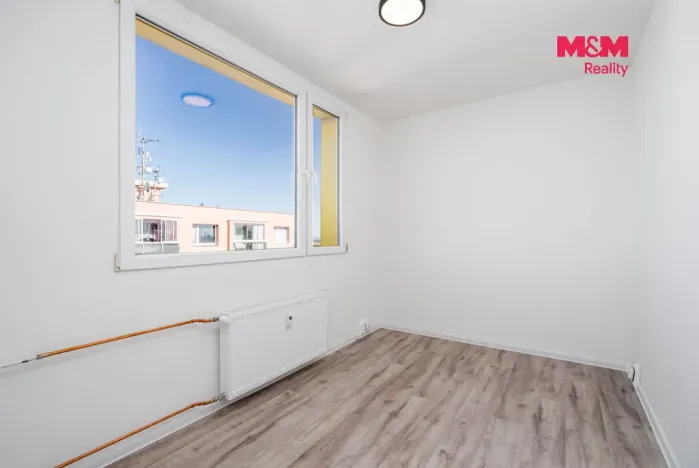 Pronájem bytu 3+kk, Chomutov, Vítězslava Nezvala, 49 m2