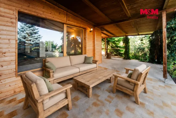 Prodej rodinného domu, Líský, 240 m2