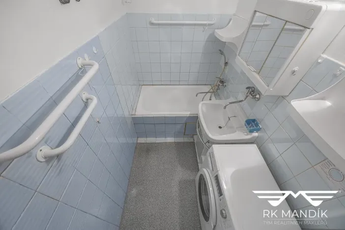 Prodej bytu 2+kk, Praha - Kobylisy, Slancova, 45 m2