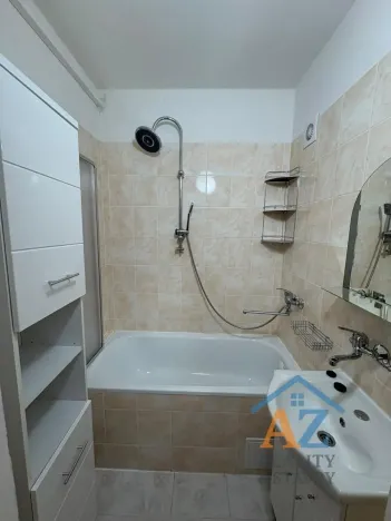 Pronájem bytu 3+1, Jirkov, Na Borku, 72 m2