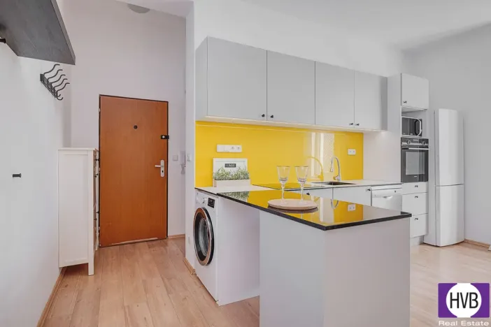 Prodej bytu 2+1, Králův Dvůr, Plzeňská, 64 m2