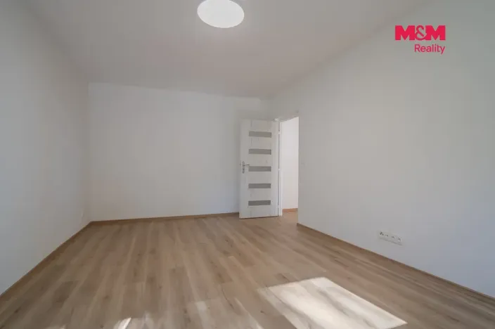 Prodej bytu 2+1, Orlová - Lutyně, Masarykova třída, 63 m2