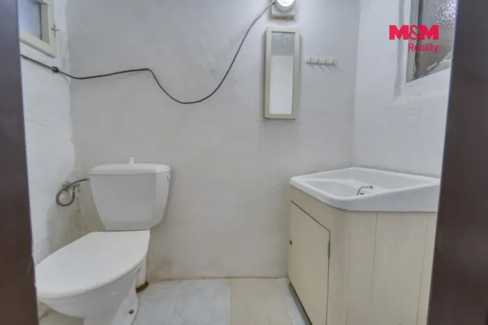 Prodej chaty, Čerňovice, 70 m2