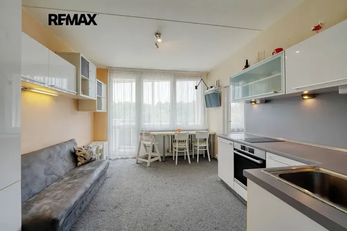 Pronájem bytu 1+1, Plzeň, Vejprnická, 36 m2