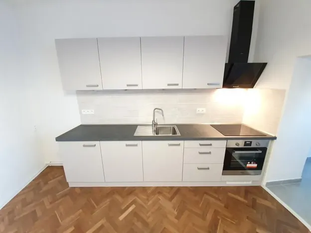 Pronájem bytu 3+1, Praha - Ďáblice, U chaloupek, 100 m2