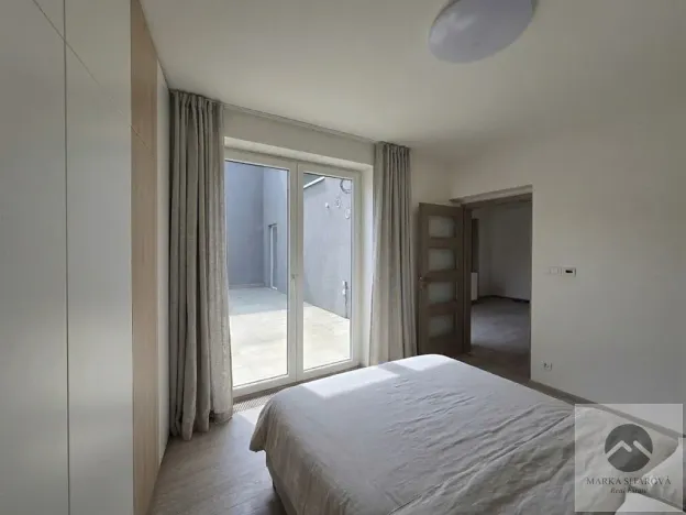 Pronájem bytu 2+kk, Modřice, Bobravská, 59 m2