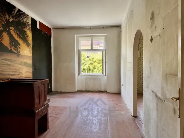 Prodej bytu 2+kk, Praha - Libeň, náměstí Dr. Václava Holého, 48 m2