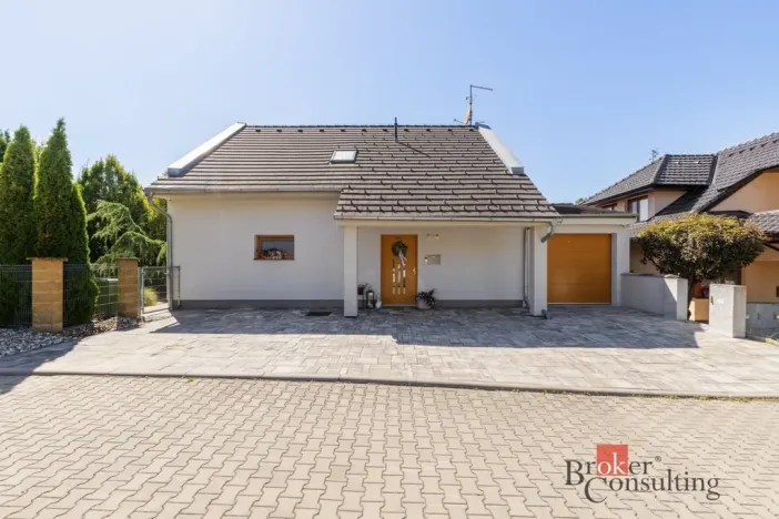 Prodej rodinného domu, Kobylnice, Za Vodárnou, 165 m2