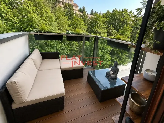 Pronájem bytu 2+kk, Praha - Vršovice, Vršovická, 80 m2