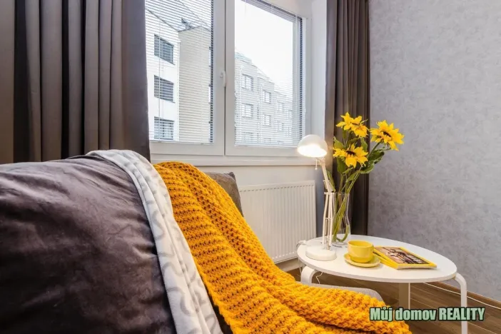 Pronájem bytu 2+kk, Praha - Střížkov, Zakšínská, 52 m2