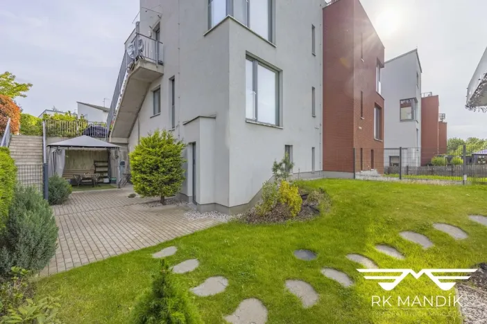 Prodej bytu 2+kk, Říčany - Radošovice, Plavínová, 59 m2