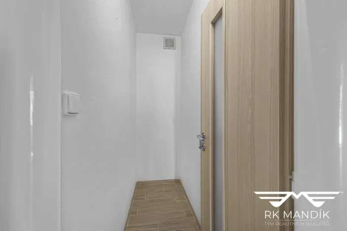 Pronájem bytu 2+kk, Praha - Košíře, Hillebrantova, 55 m2