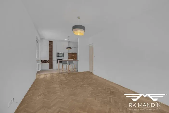 Pronájem bytu 2+kk, Praha - Košíře, Hillebrantova, 55 m2